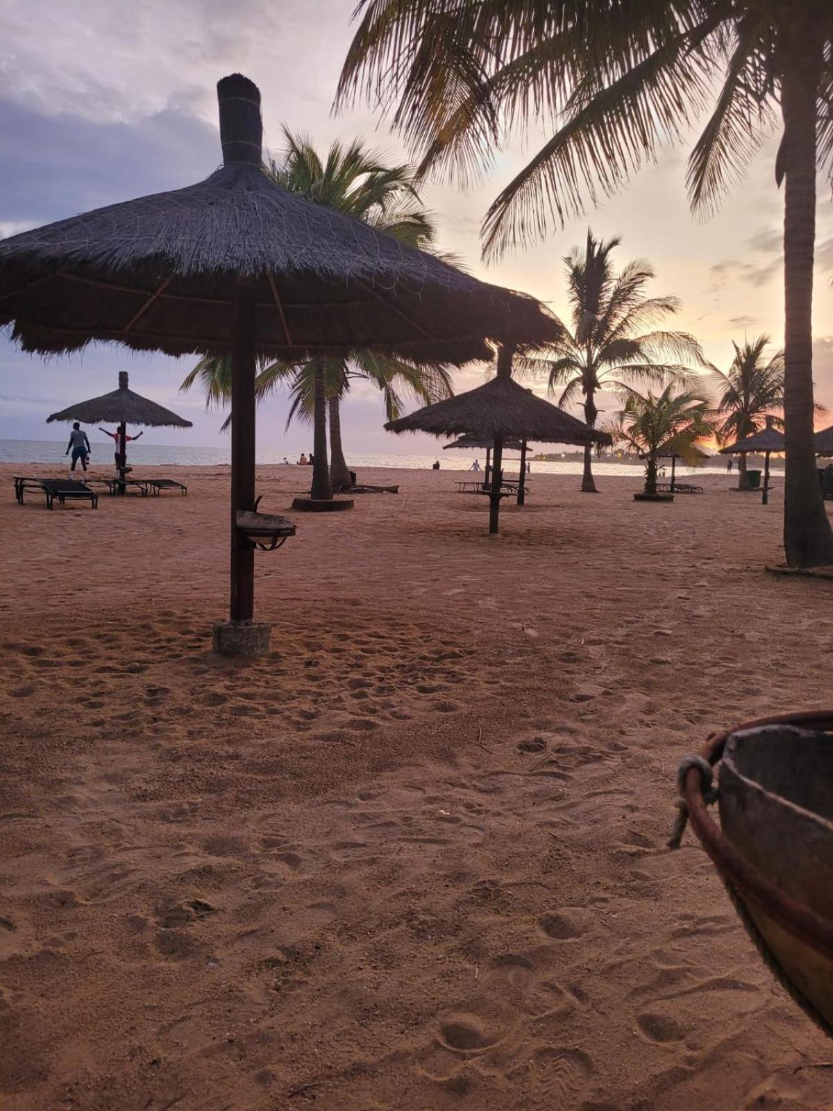 Villa Bord De Mer Avec Piscine Sali Tapé エクステリア 写真